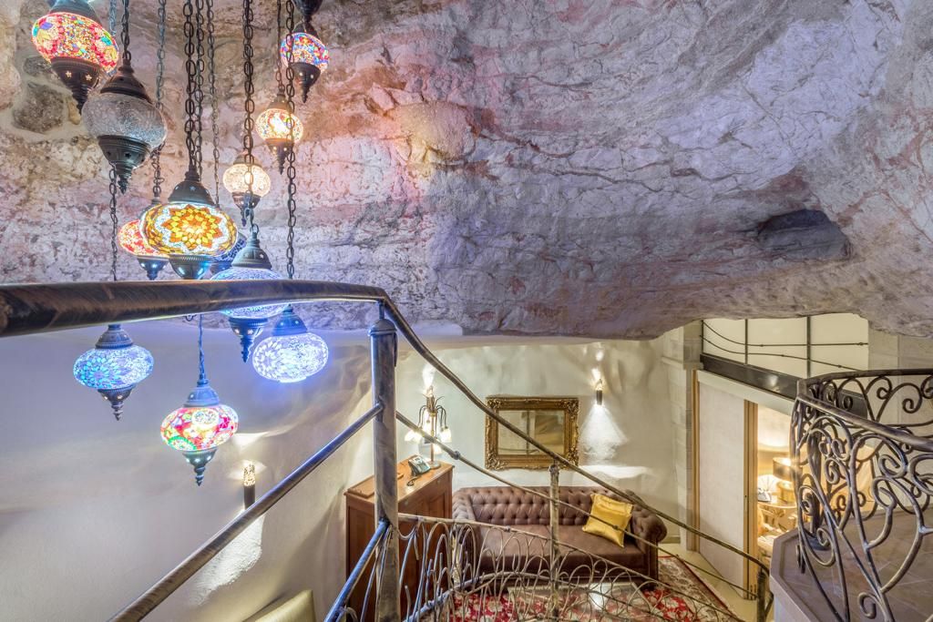 Escalier vers Suite Yaacov